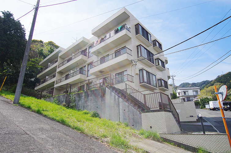 マンション 南熱海(多賀・網代)